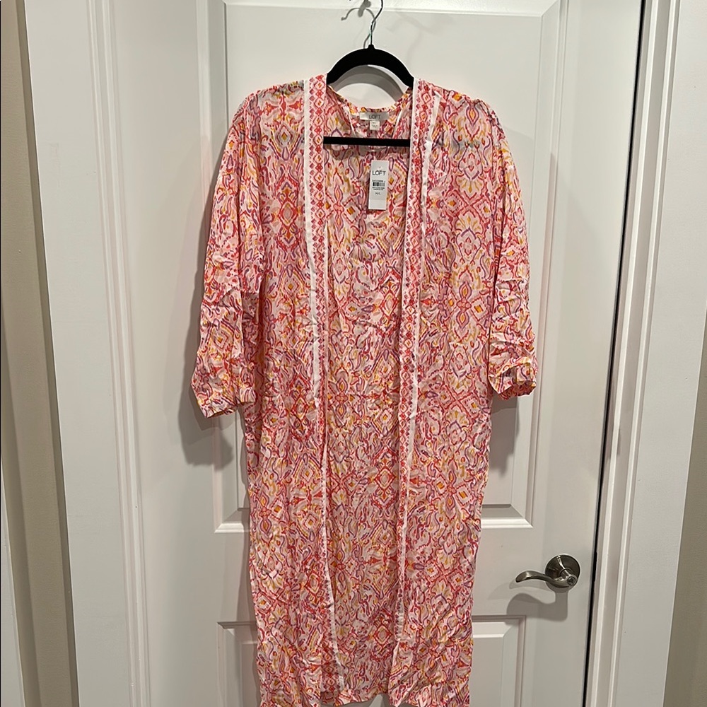 NWT Loft M/L Pink and Orange Patterned Kimono